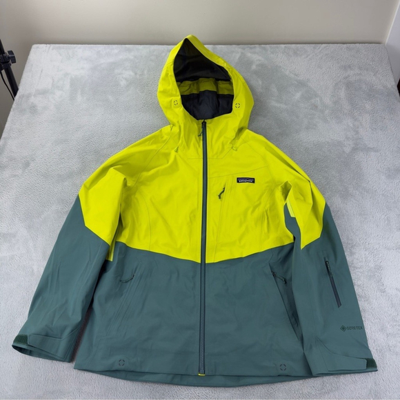 Patagonia Jackets & Blazers - Patagonia NWT Women's Size Small Untracked Gore-tex Recco Jacket 29878 Style